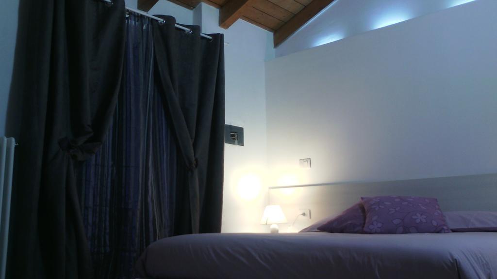 Al Castello Bed And Breakfast Cornate d'Adda Exteriér fotografie